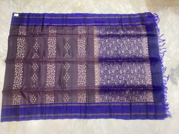 Kanchi Pattu Soft Silk Saree